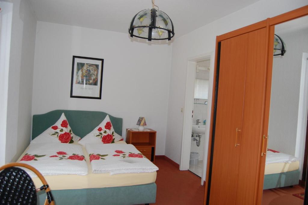 Hotel Zum Nussbaum Dresden Zimmer foto